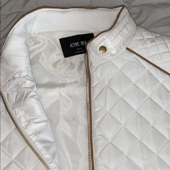 Active Vest - Picture 3 of 6